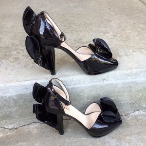 Prada Ruffle Flame Shoes 37.5 high heels Gorgeous!